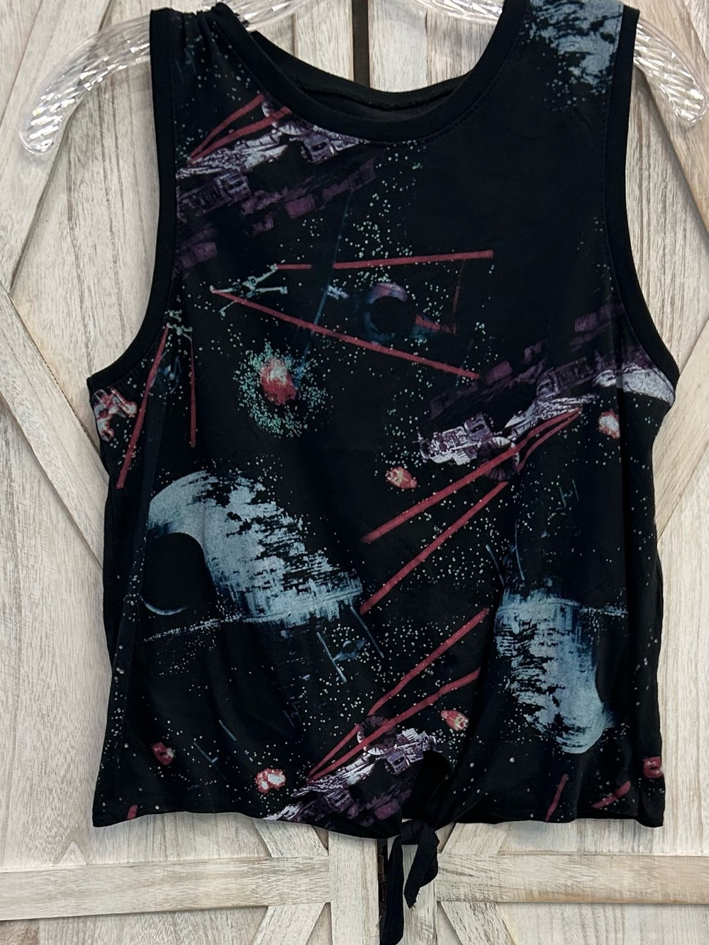 Star Wars Mighty Fine Death Star Battle Tie-Front Women’s Medium Tank Top